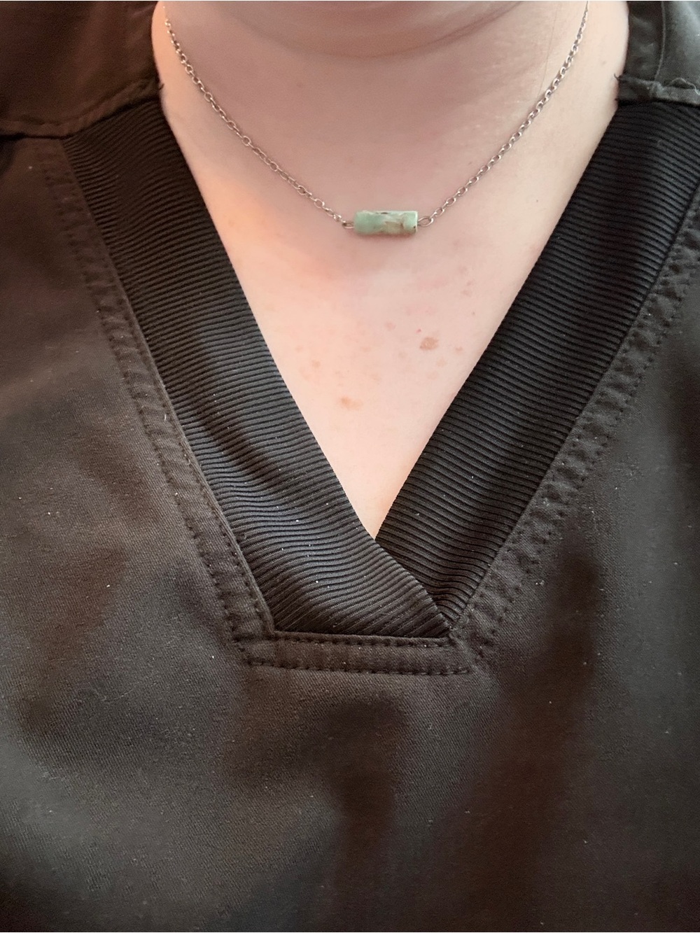 Source Unknown Silver Chain Necklace with Light Green Bar Pendant